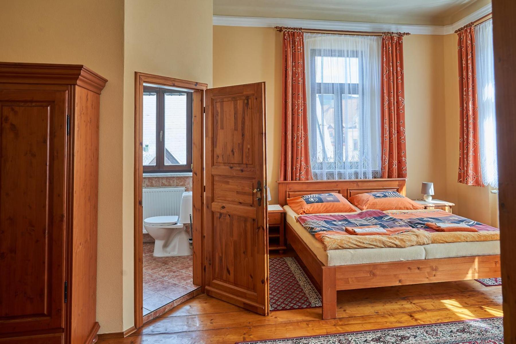 Pension Ulrika - Ubytovani Pod Hradem Loket Dış mekan fotoğraf